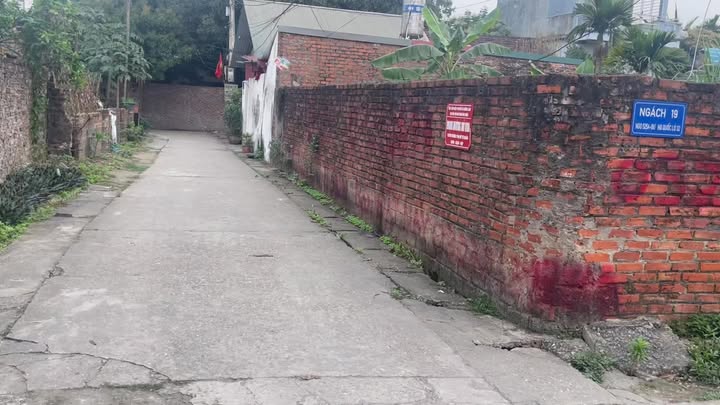 Đất nền góc 90m² Đường Lâm, Sơn Tây - Giá chỉ 2 tỷ - Cơ hội đầu tư tuyệt vời!