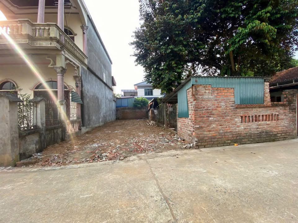 Đất nền Thôn 1, xã Hạ Bằng, 82m² giá 3 tỷ - Đường ô tô vào tận nơi!