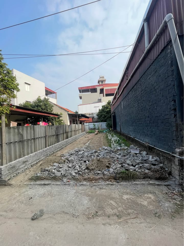 Lô đất Làn 2 Vân Động, Đồi Ngô, Lục Nam 80m² - Đầu tư sinh lời ngay!