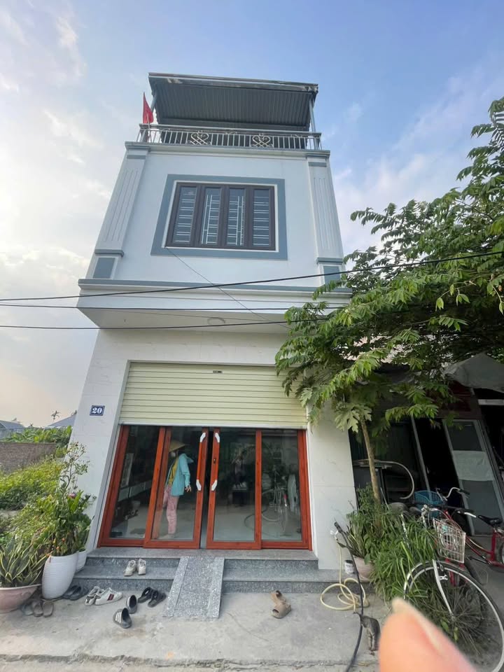 Nhà 3 tầng Hồng Thái, An Dương, Hải Phòng 50m² giá 2.39 tỷ - Tiện ích xung quanh đầy đủ!