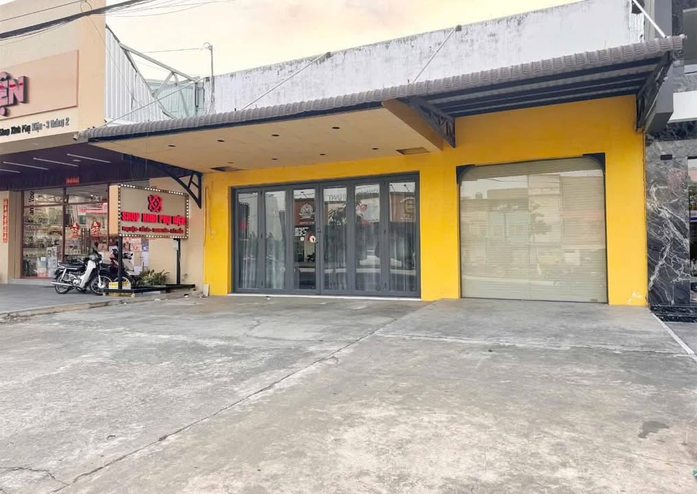 Cho thuê mặt bằng kinh doanh đường 3/2, Rạch Giá 250m² - Vị trí đắc địa, giá chỉ 22 triệu!
