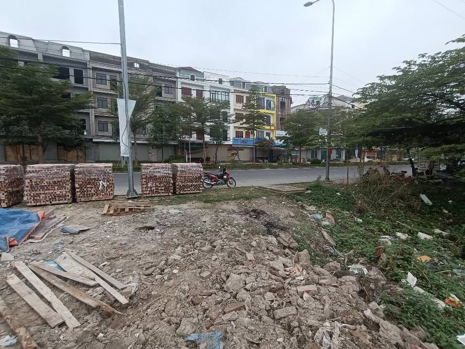 Lô đất 100m² tại Đồng Trại, Phượng Mao, giá 3 tỷ - Sổ hồng chính chủ