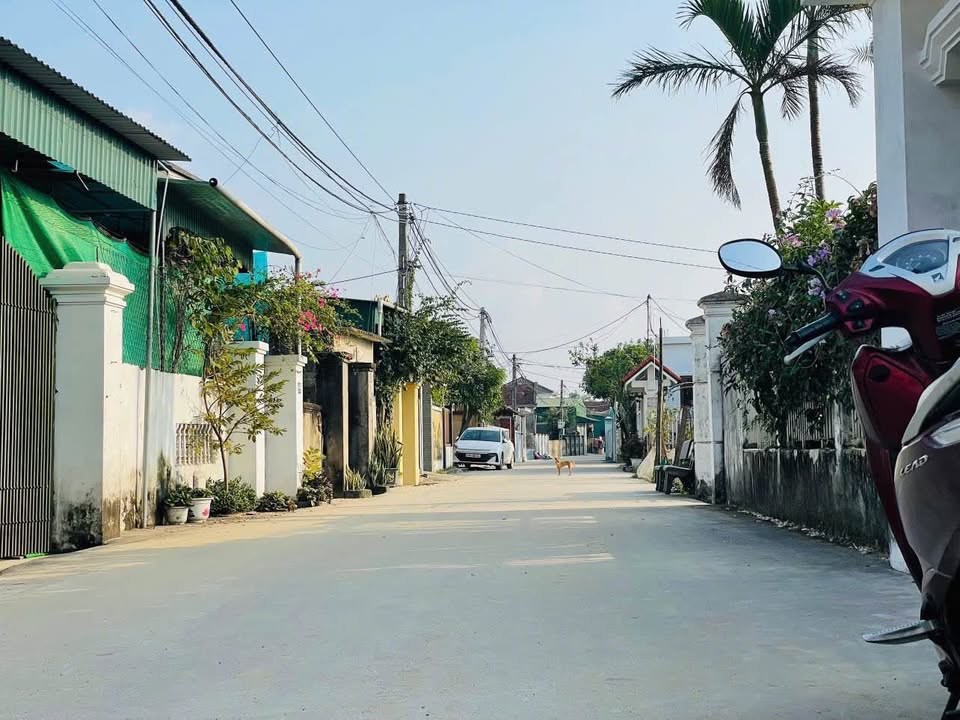 Đất nền Nghi Liên 90.5m² giá 2.2 tỷ - Vị trí đẹp, giao thông thuận lợi!