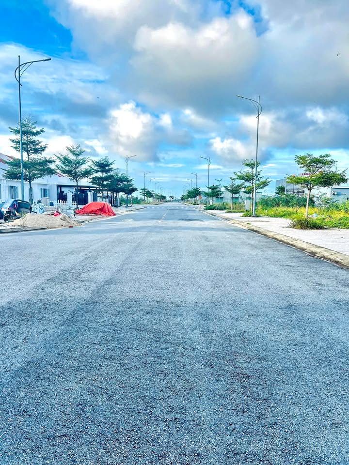 Đất nền Vịnh An Hoà, đường Nguyễn Thị Định 160m² giá 2.1 tỷ - Cơ hội đầu tư tốt!