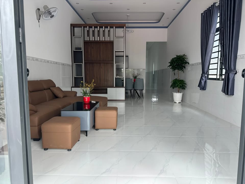 Nhà Bán Sau Chợ Đoàn Kết, Hòa Khánh 225m² giá 1.75 tỷ - Cơ hội vàng cho gia đình!