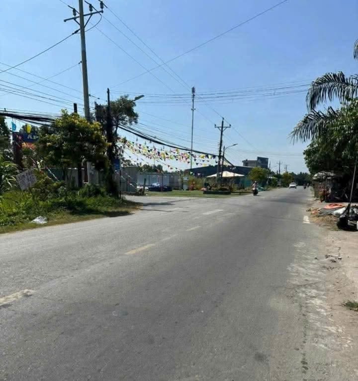 Đất thổ cư mặt tiền Châu Thị Kim, An Vĩnh Ngãi 825m² giá 6 tỷ - Cơ hội đầu tư tuyệt vời!