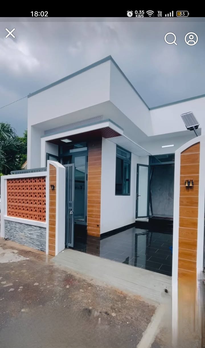 Nhà mặt tiền Long Phước - Bà Rịa 92.5m² giá 1.85 tỷ - Sân đậu xe hơi rộng rãi!