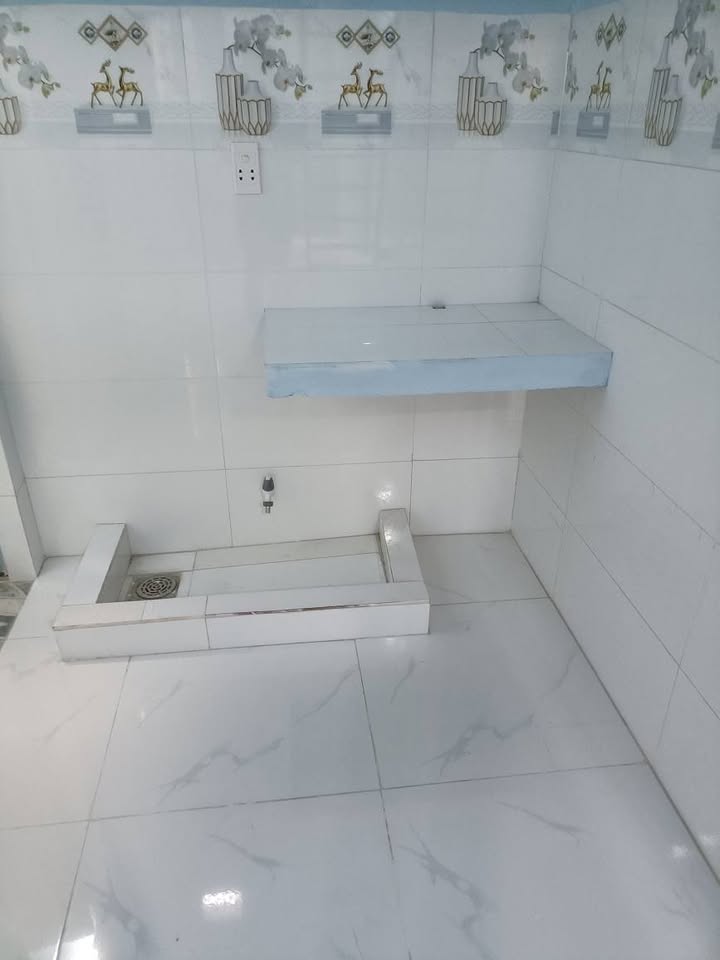 Phòng trọ cho thuê tại Vĩnh Long 26m² - Không gian thoáng mát, an ninh tốt!