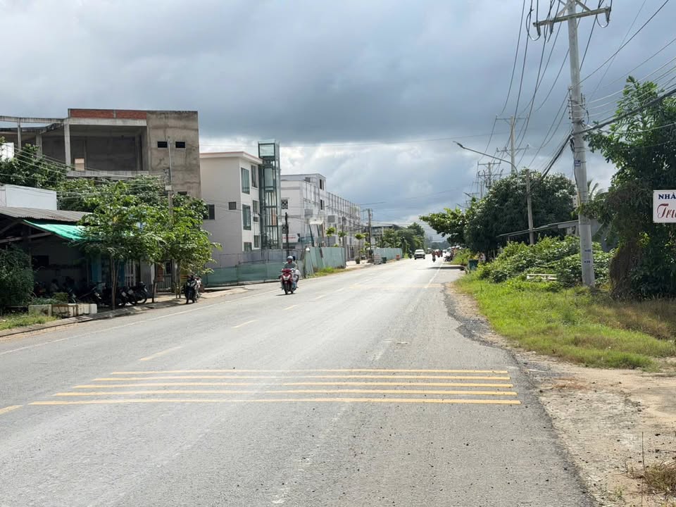 Đất Lúa 2800m² tại Phường Long Đức, Trà Vinh - Giá Thỏa Thuận, Bán Nhanh!