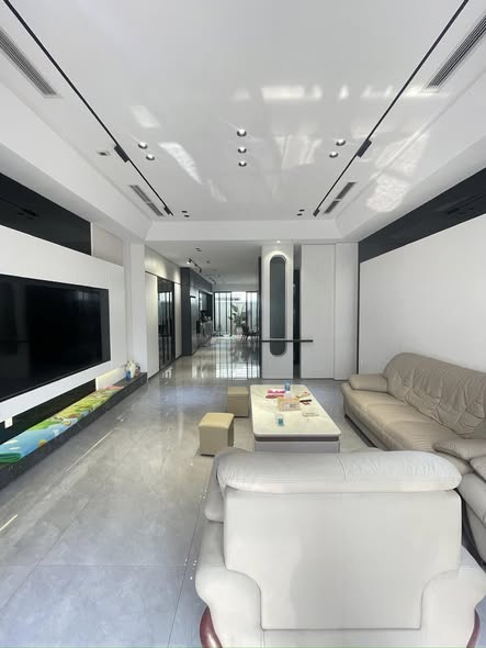 Nhà 4 tầng khu đô thị Thiên Long 100m² giá 7.9 tỷ - Full nội thất đẹp, sẵn sàng vào ở!