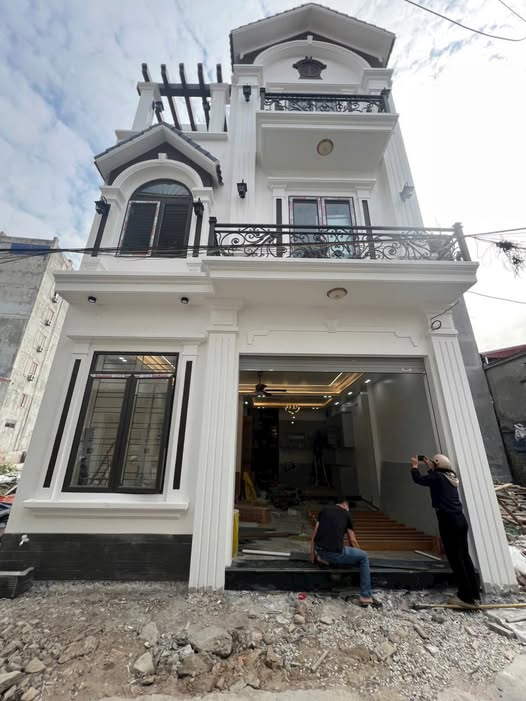 Nhà 3 tầng độc lập tại Vĩnh Khê, Hải Phòng 67m² giá 4.3 tỷ - Hướng Tây Bắc, ô tô vào tận nơi!