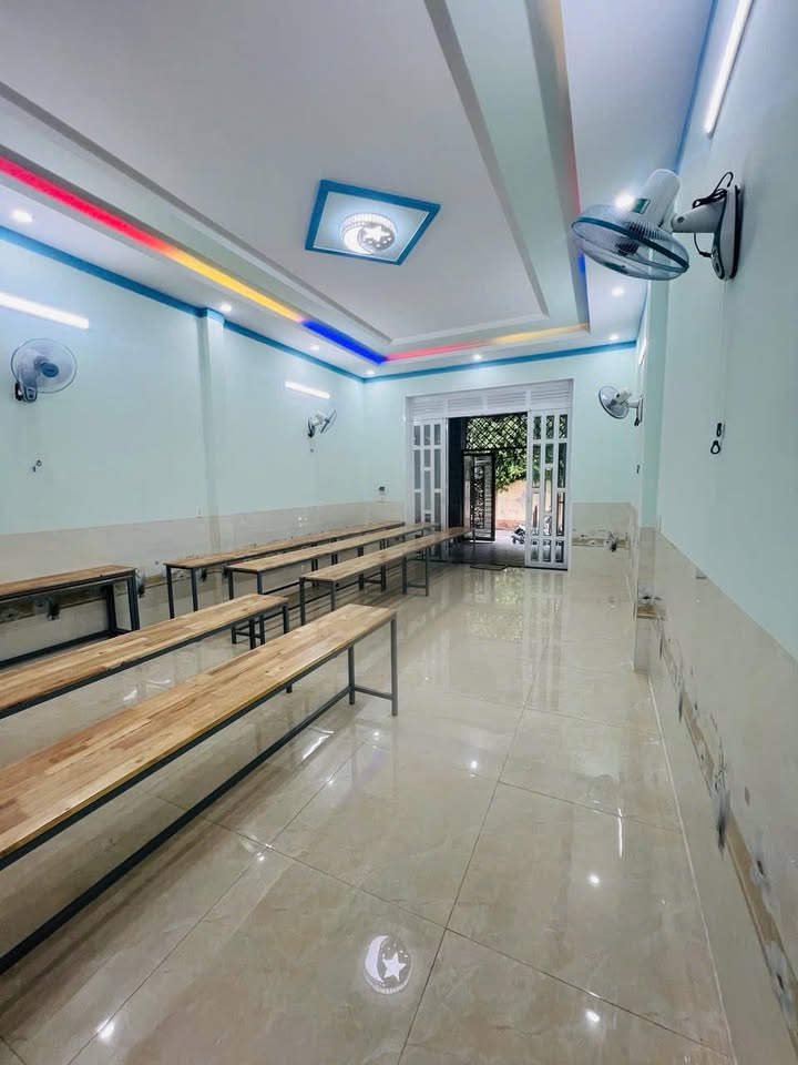 Nhà cho thuê mặt tiền khu phố 4B, Trảng Dài 140m² chỉ 4 triệu - Kinh doanh thuận lợi!