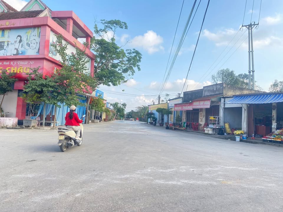 Đất nền Lăng Thành Yên Thành 200m² giá chỉ 1.4 tỷ - Đầu tư sinh lời ngay!