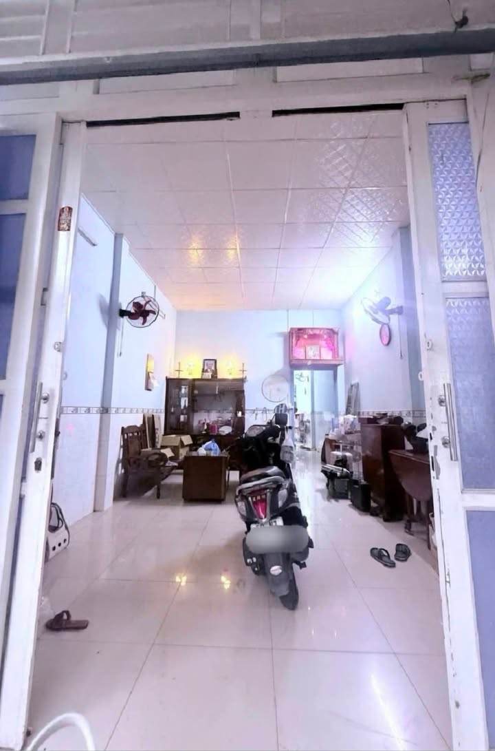 Nhà 2 tầng 60m² đường Tân Hòa Đông - Sổ hồng riêng, chỉ 4.85 tỷ!