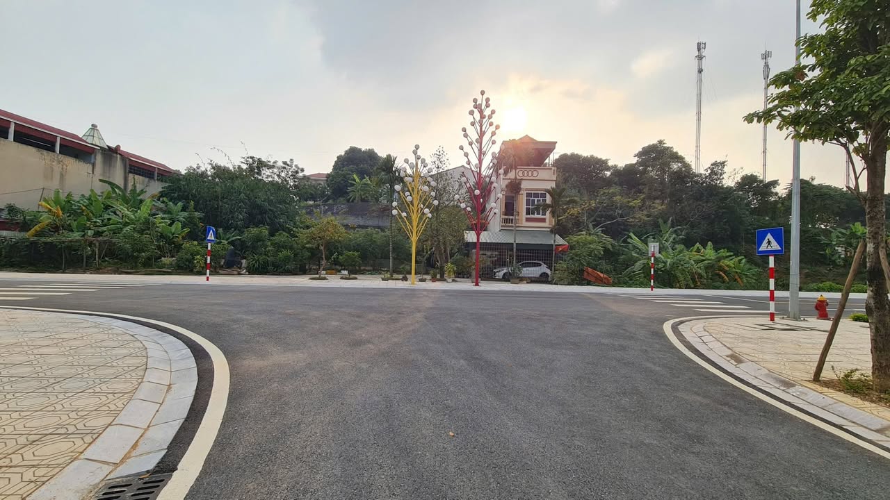 Đất nền Khu đô thị Việt Trì 141.8m² giá 7 tỷ - Đầu tư sinh lời ngay!