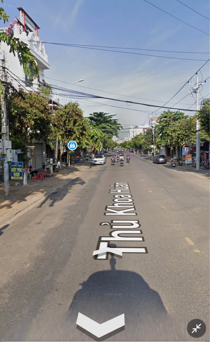 Nhà phố mặt tiền Thủ Khoa Huân, Phan Thiết 91m² giá 10.8 tỷ - Kinh doanh sầm uất!