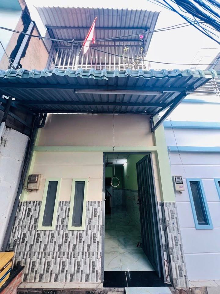Nhà 2 tầng Lâm Văn Bền Quận 7, diện tích 27m² giá 2.4 tỷ - Sổ hồng chính chủ!