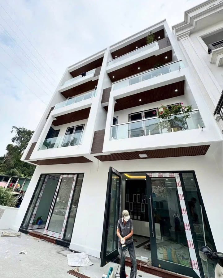 Nhà 4 tầng tại Cao Thắng, Hạ Long 52.5m² giá 3.6 tỷ - Thiết kế hiện đại, ô tô đỗ cửa!