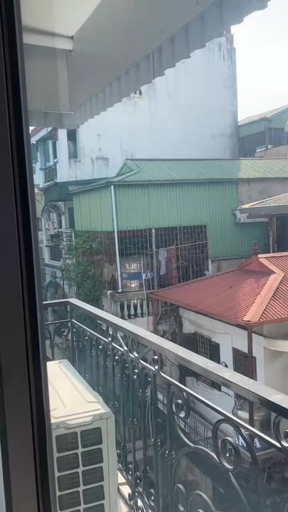 Phòng trọ cho thuê tại 162 Đê Tô Hoàng, Cầu Dền - Nội thất cao cấp, vào ở ngay!