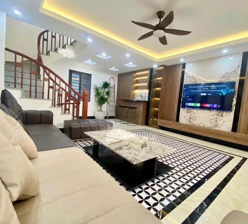 Nhà Phúc Diễn 51m² giá thỏa thuận - Mặt ngõ thông ô tô qua nhà!