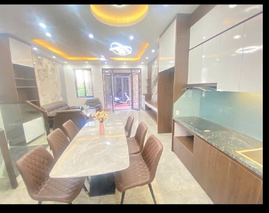 Nhà đẹp Bình Minh 3 tầng 4PN cho thuê 10 triệu - Dòng tiền ổn định!