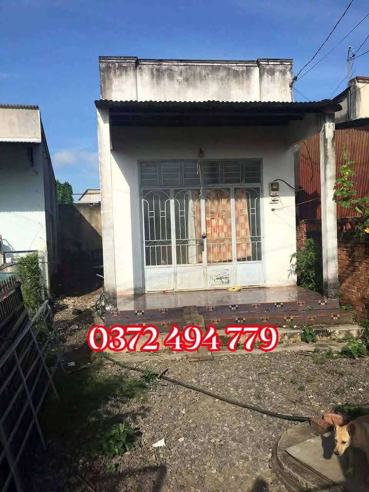 Nhà bán Phú Cường, Định Quán, 102m² giá 999 triệu - Sổ riêng thổ cư, đường xe hơi