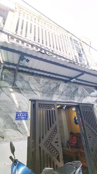 Nhà 1 Sẹc Trương Thị Hoa, Quận 12, 31m² giá 2.85 tỷ - Vị trí thuận tiện gần Metro!