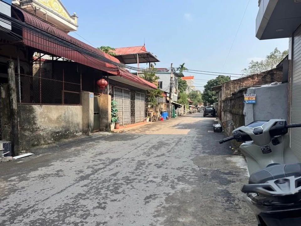 Nhà đẹp Phú Lương 40m² giá 5 tỷ - Ô tô đỗ cửa, sát Đại học Đại Nam!