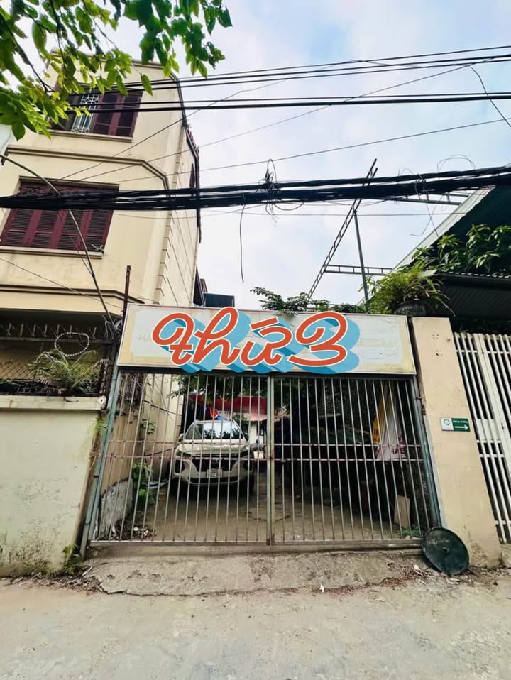 Nhà phố 4 tầng Hoàng Hoa Thám, Ba Đình 109m² giá 32 tỷ - Ô tô tránh, 2 mặt ngõ!