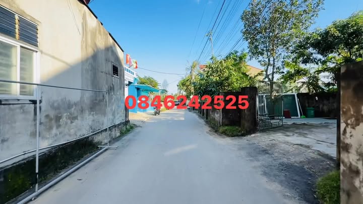 Đất nền trung tâm Thị Trấn Cẩm Xuyên 190m² giá 800 triệu - Gần chợ và trường học!