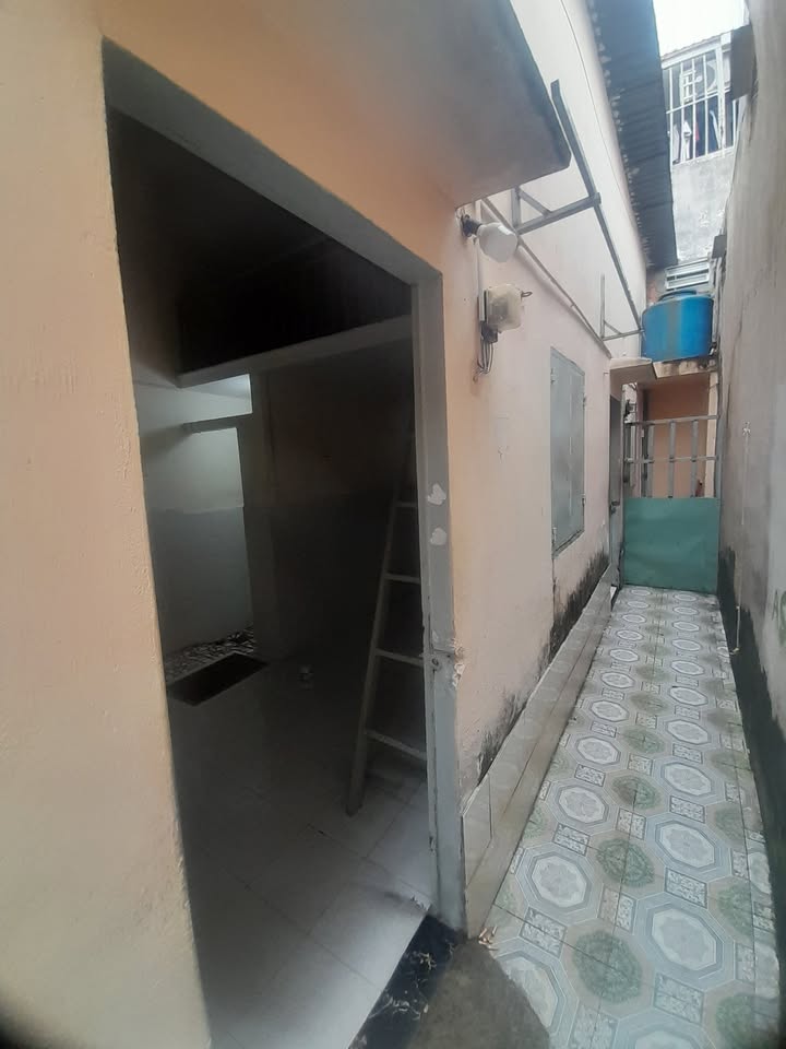 Phòng trọ ấp 5, Đông Thạnh, Hóc Môn 15m² giá 1,2 triệu - Gác lửng tiện nghi!