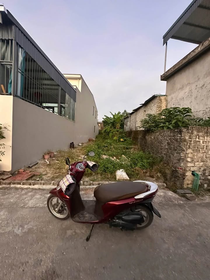 Đất nền Phương Đông, Uông Bí 132m² giá 800 triệu - Cơ hội đầu tư hấp dẫn!