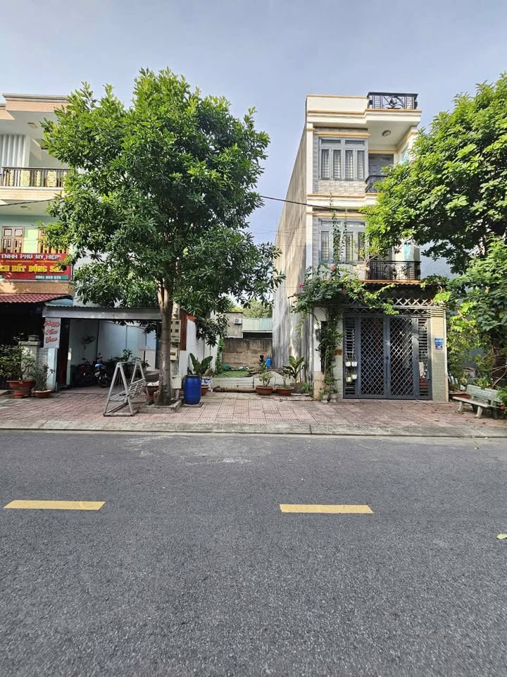 Đất thổ cư 69,7m² KDC Phú Mỹ Hiệp, Dĩ An - Giá chỉ 3,65 tỷ!
