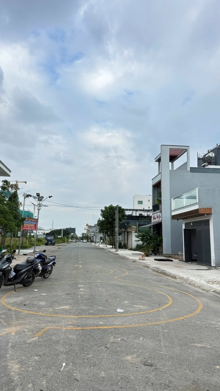 Lô đất đẹp 120m² tại Thuận Giao - Giá 4.2 tỷ - Cơ hội đầu tư hấp dẫn!