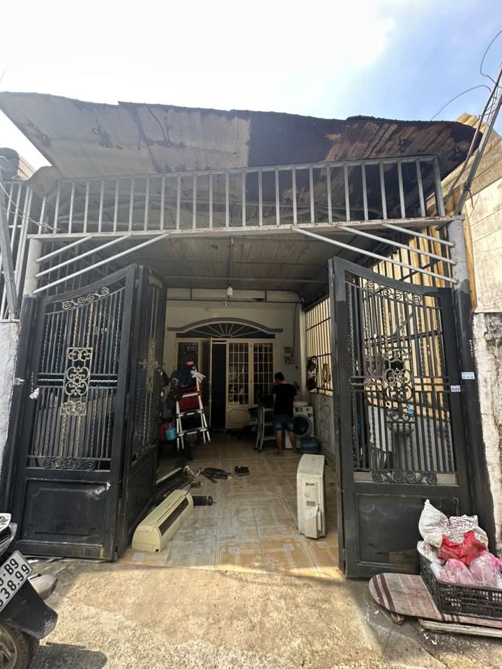 Nhà riêng ấp 6, xã Đông Thạnh, Hóc Môn 112m² giá 3.2 tỷ - Ô tô vào tận nhà!