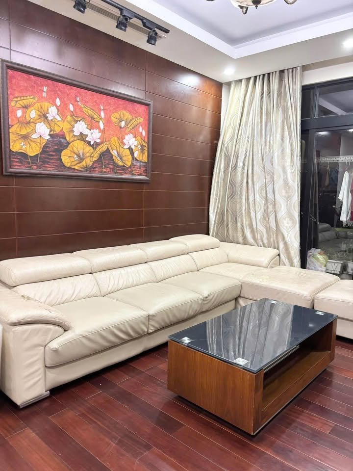 Căn hộ Royal City 2PN đường Nguyễn Trãi giá 20 triệu - Full nội thất sang trọng!