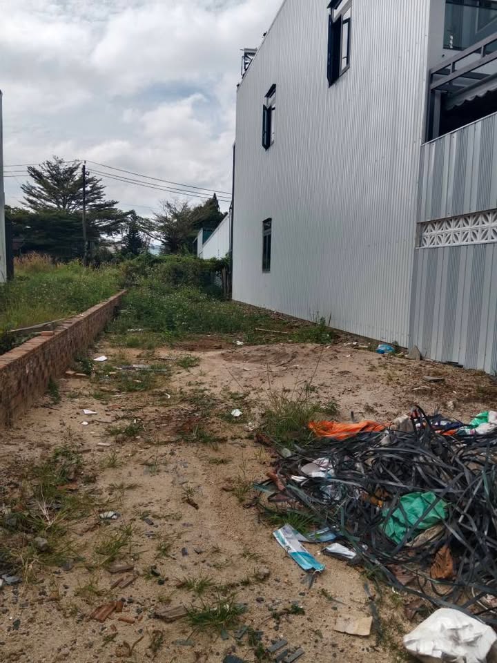 Đất Phạm Ngọc Thạch, Bảo Lộc 94m² giá 2.55 tỷ - Bán gấp, cơ hội tốt cho đầu tư!