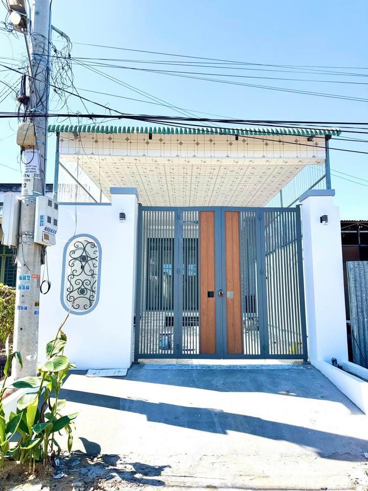 Nhà đẹp Hẻm 37 Nguyễn Văn Linh 142m² giá 1.45 tỷ - Sẵn sàng vào ở!