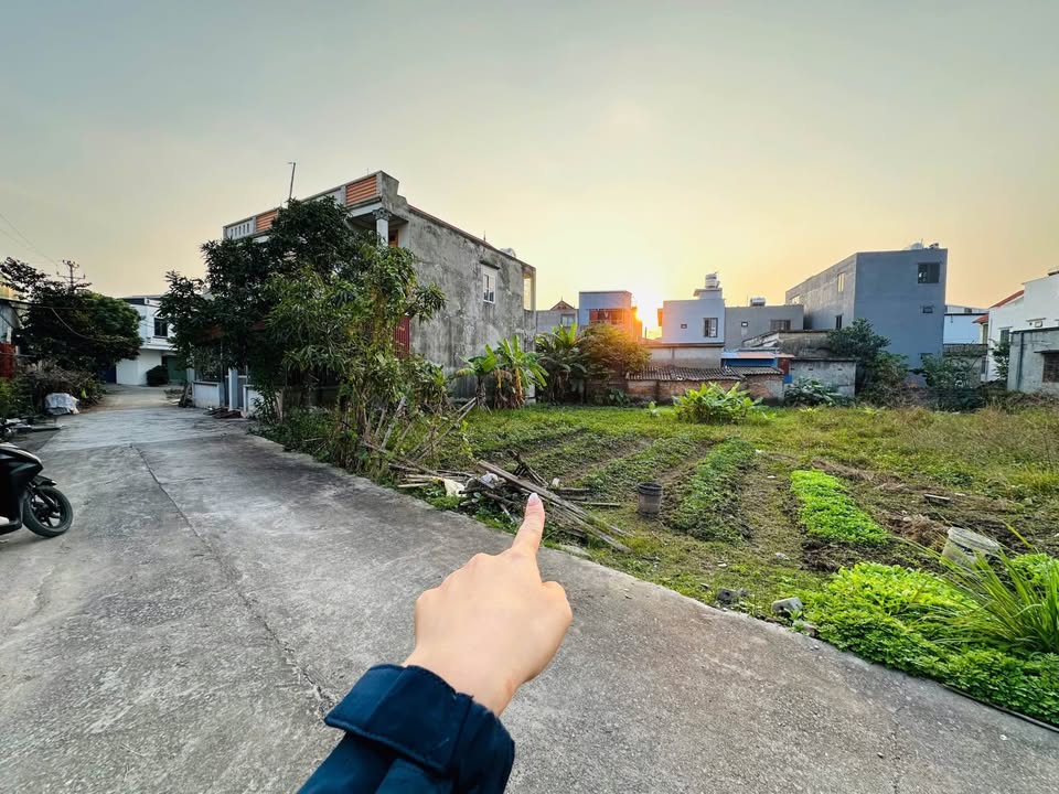 Nhà Cách Thượng, An Dương 72m² giá 1.3 tỷ - Vị trí đẹp, thuận tiện kinh doanh!