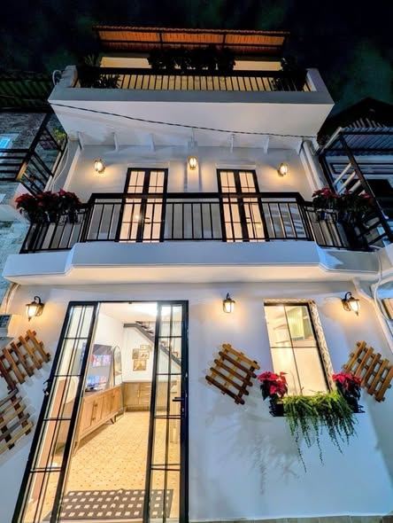 Nhà đẹp 3 tầng tại Phạm Văn Chiêu, Gò Vấp 22m² giá 4.65 tỷ - Full nội thất sang trọng!