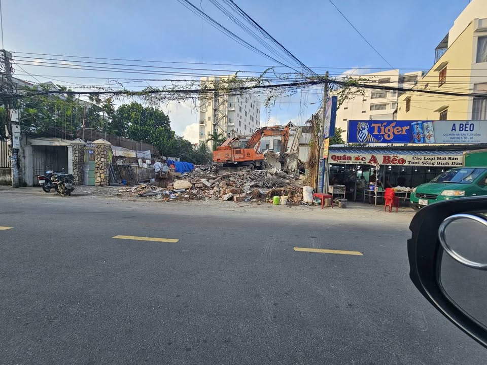 Đất mặt tiền Đặng Tất Nha Trang 161m² giá 32 tỷ - Cơ hội đầu tư hiếm có!