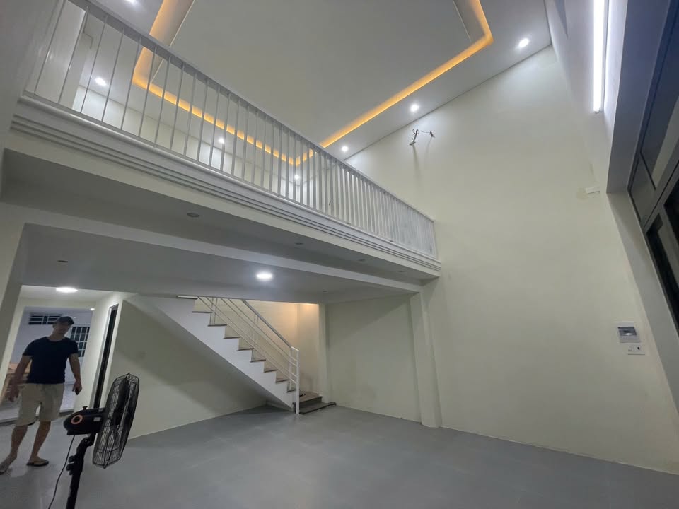 Nhà mặt tiền Hồ Sĩ Tân, Nại Hiên Đông 80m² giá 10 triệu - Thích hợp ở và kinh doanh!