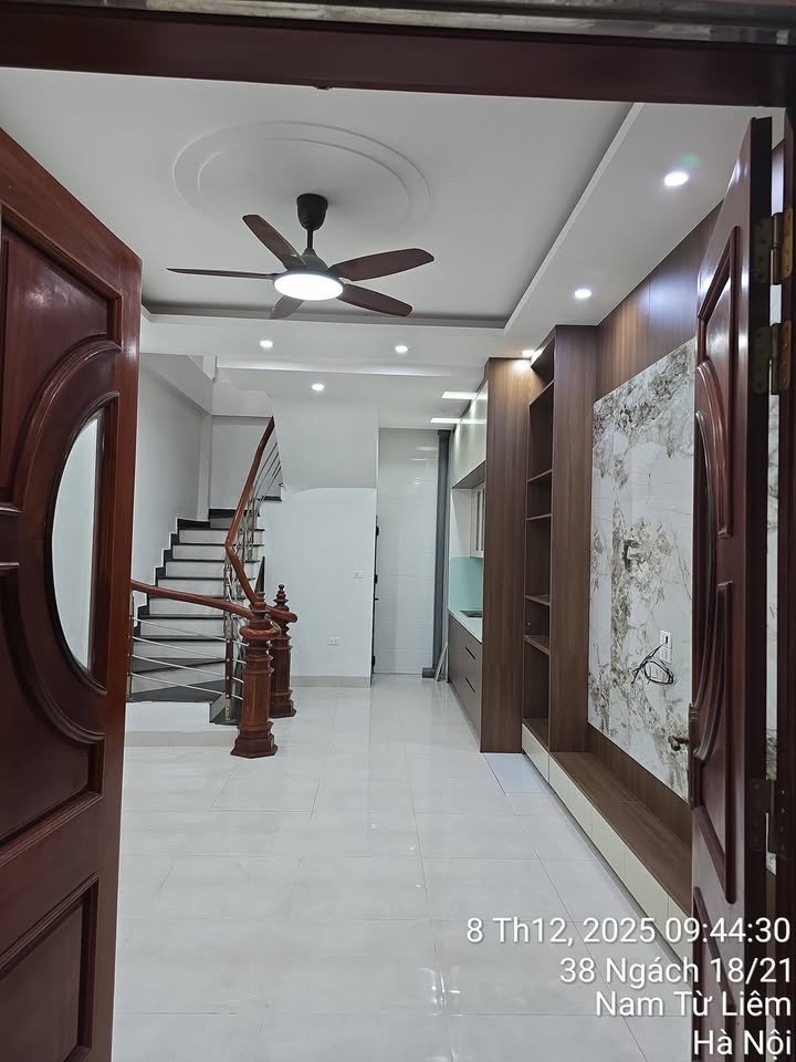 Nhà phố Hồ Tùng Mậu, Cầu Diễn, 31m² giá 8 tỷ - Thiết kế hiện đại, tiện ích đầy đủ!