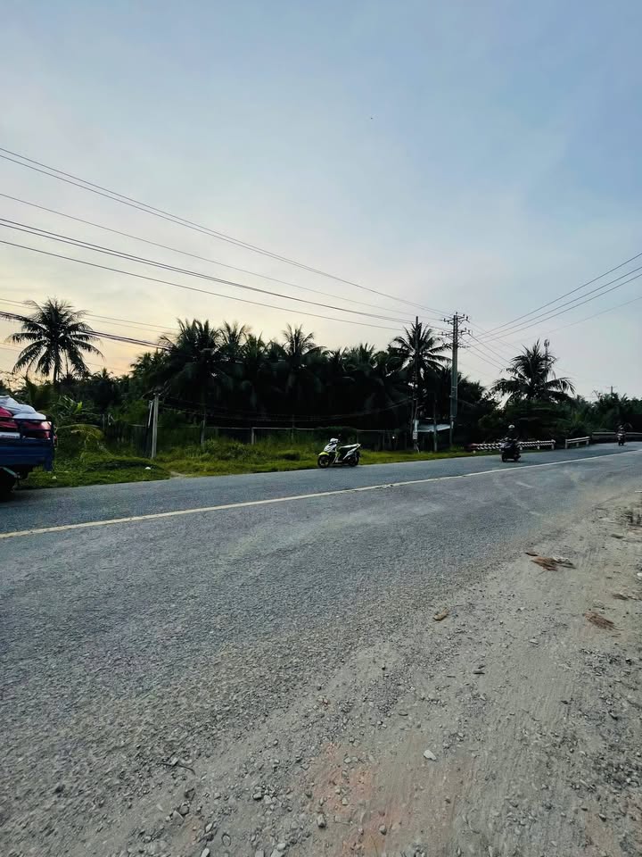 Đất mặt tiền Quốc lộ 57C, phường An Hội, 1993m² giá 3.9 triệu/m² - Cơ hội đầu tư hấp dẫn!