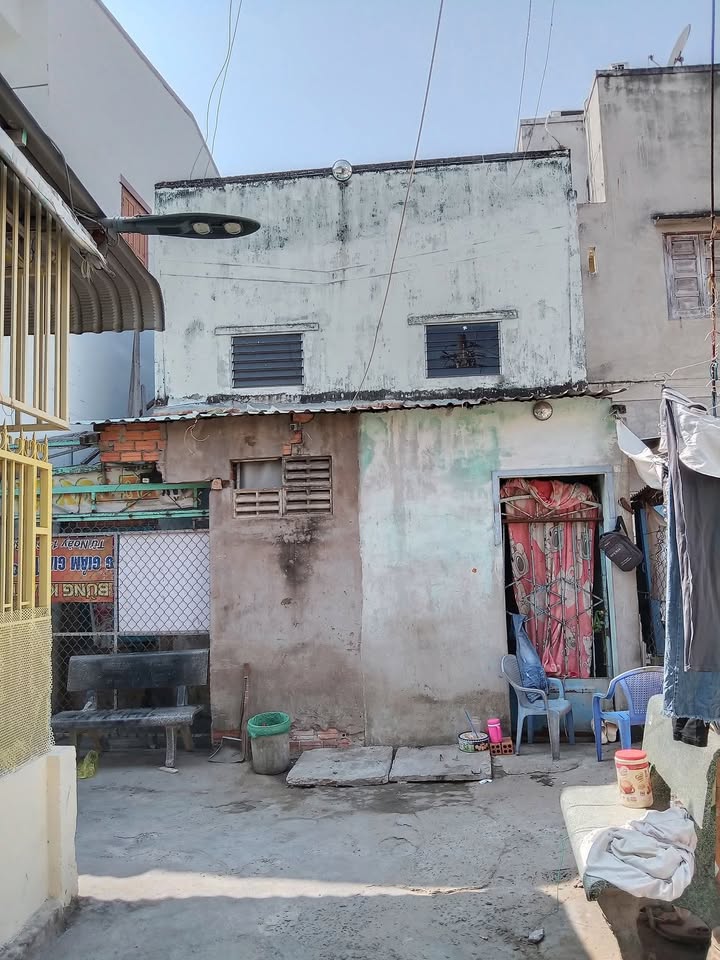 Nhà riêng tại Hẻm Phạm Văn Đồng, Bình Hưng 43.3m² - Sổ hồng chính chủ!