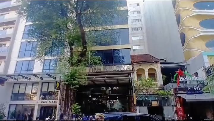 Bán Tòa Nhà Võ Văn Tần 1.763m² - Dòng tiền 600 triệu/tháng chỉ 320 tỷ