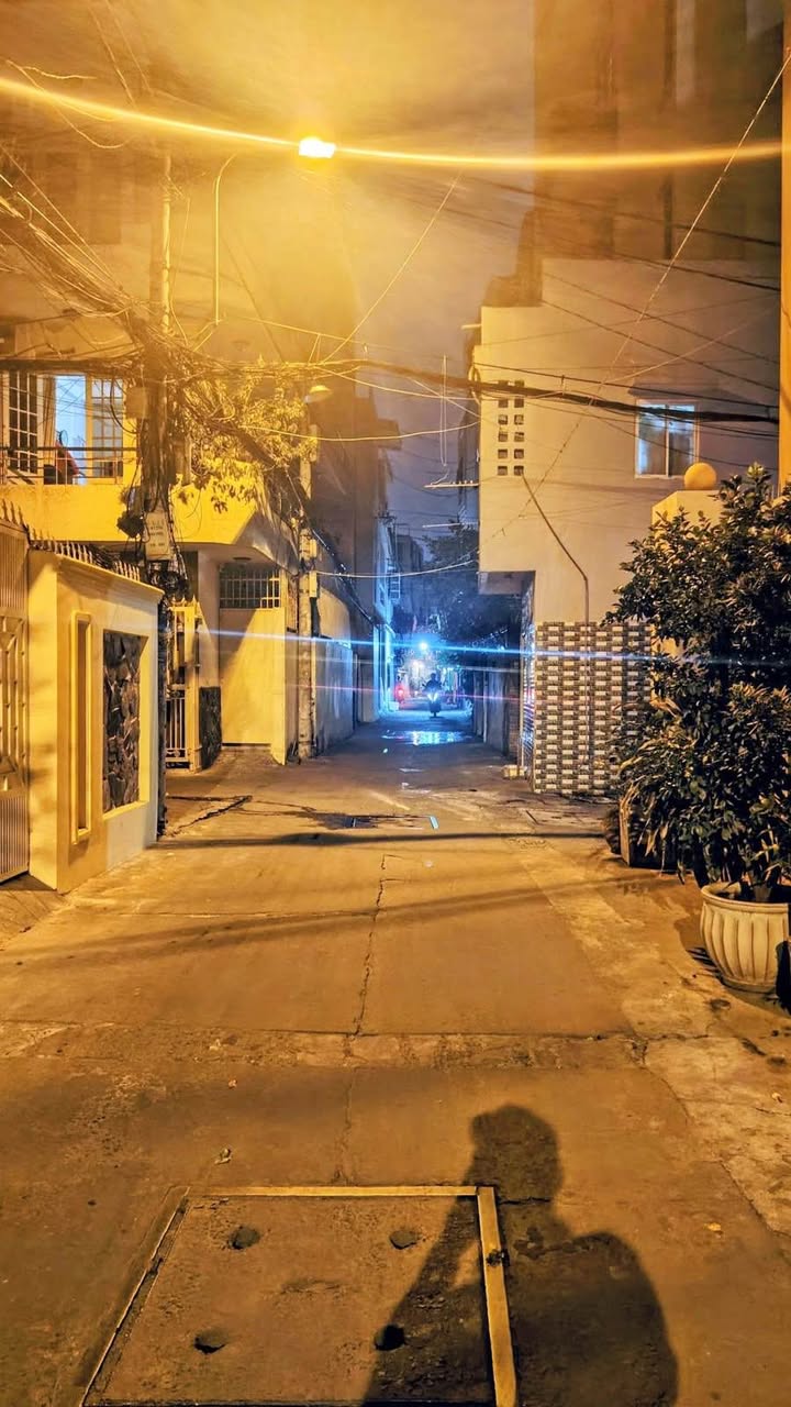 Nhà mặt tiền 20m Nguyễn Trọng Tuyển, Phú Nhuận 39m² giá 10 tỷ - Kinh doanh đắc địa!