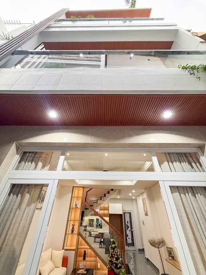 Nhà đẹp Phan Xích Long P1 Phú Nhuận 50m² giá 8.99 tỷ - Khu VIP an cư lý tưởng!