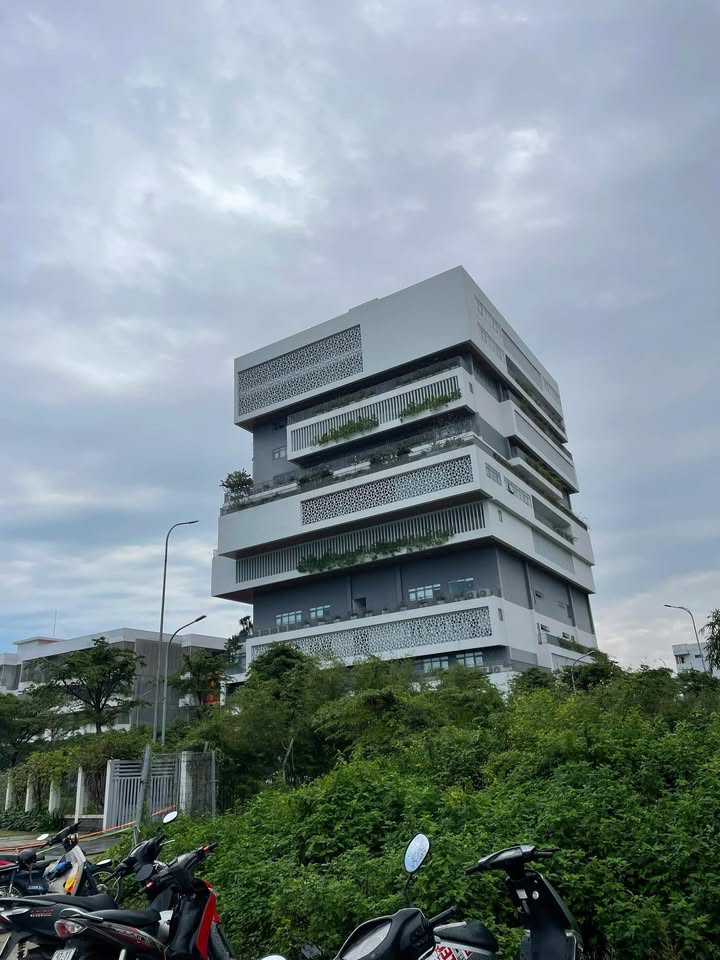 Đất FPT Điện Ngọc 153m² giá 5 tỷ - Lô đất vuông vắn, gần Đại học FPT!