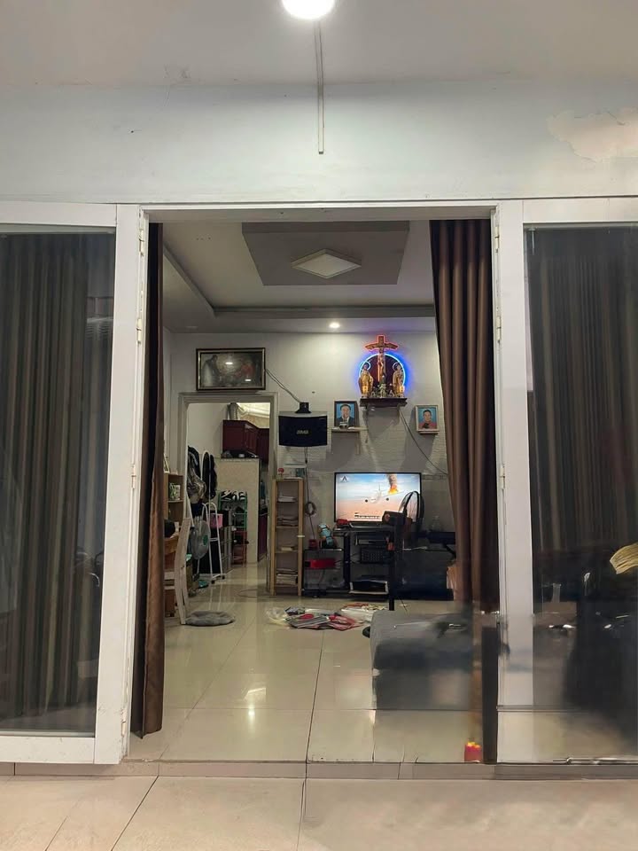 Nhà riêng Phường An Bình, Dĩ An 41m² giá 1.55 tỷ - Sổ chung, gần chợ Việt Lập